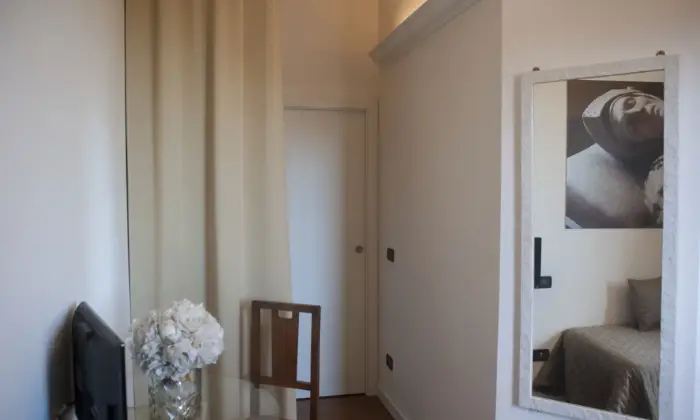 Rexer-Ravenna-Camere-di-lusso-per-studentessa-in-appartamento-ristrutturato-Altro