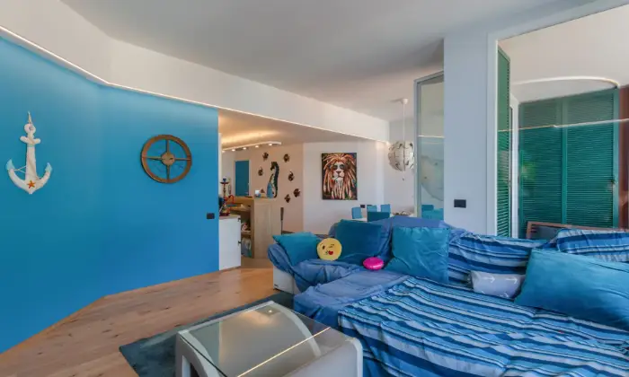 Rexer-Arenzano-Grande-appartamento-sul-mare-SALONE