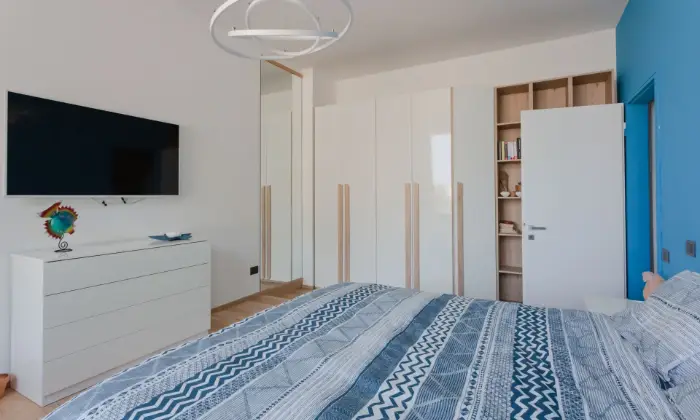 Rexer-Arenzano-Grande-appartamento-sul-mare-CAMERA-DA-LETTO