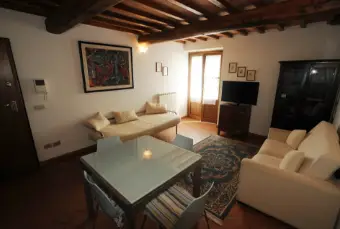 Rexer-Scarperia-e-San-Piero-AFFITTO-APPARTAMENTO-VILLA-TORRICELLI-SALONE