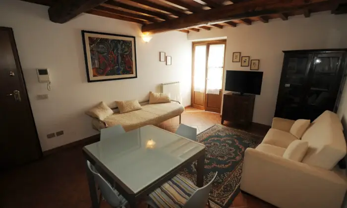 Rexer-Scarperia-e-San-Piero-AFFITTO-APPARTAMENTO-VILLA-TORRICELLI-SALONE