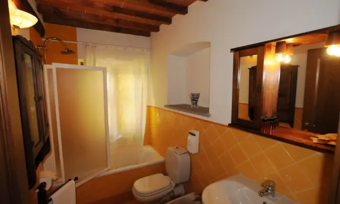 Rexer-Scarperia-e-San-Piero-AFFITTO-APPARTAMENTO-VILLA-TORRICELLI-BAGNO