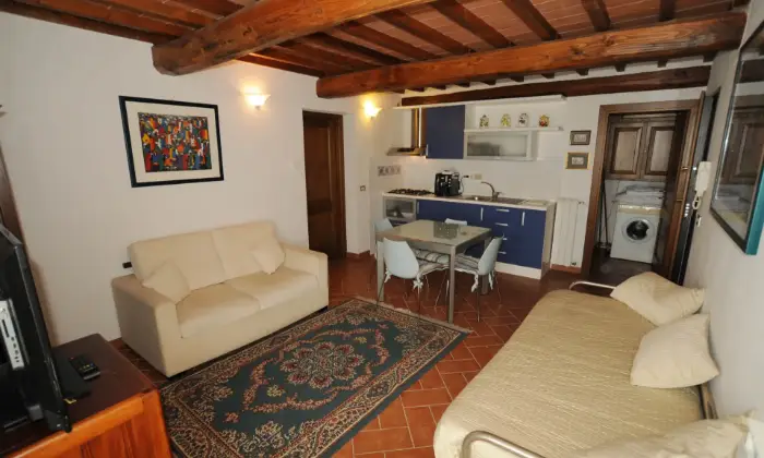 Rexer-Scarperia-e-San-Piero-AFFITTO-APPARTAMENTO-VILLA-TORRICELLI-SALONE