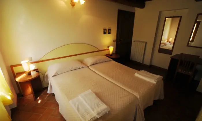 Rexer-Scarperia-e-San-Piero-AFFITTO-APPARTAMENTO-VILLA-TORRICELLI-CAMERA-DA-LETTO