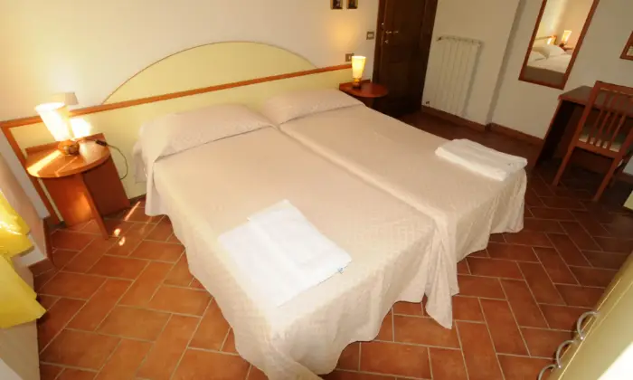 Rexer-Scarperia-e-San-Piero-AFFITTO-APPARTAMENTO-VILLA-TORRICELLI-CAMERA-DA-LETTO