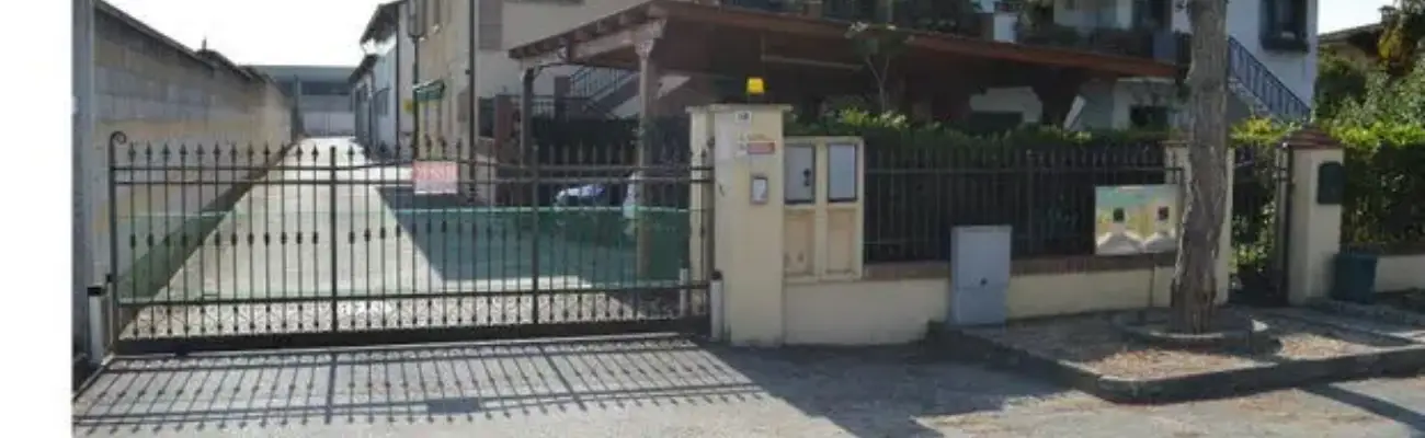 Rexer-Musile-di-Piave-Casa-con-due-appartamenti-Mq-cadauno-ALTRO