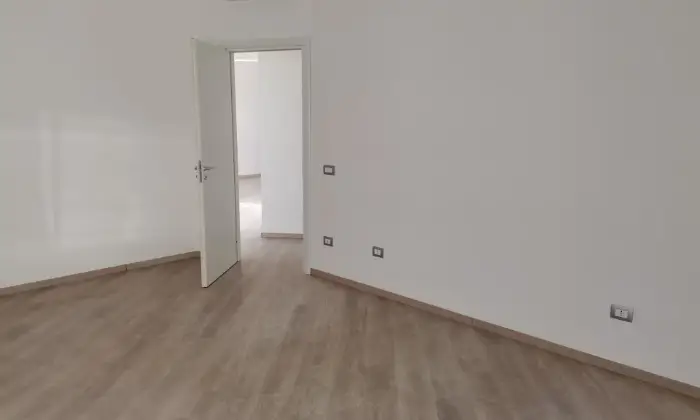 Rexer-Siracusa-NUOVO-TRIVANI-CORSO-GELONE-CAMERA-DA-LETTO