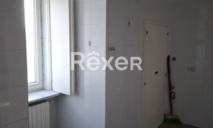 Rexer-Monte-SantAngelo-Quadrilocale-al-primo-piano-via-Belvedere-con-vista-mare-sul-golfo-di-MANFREDONIA-Altro