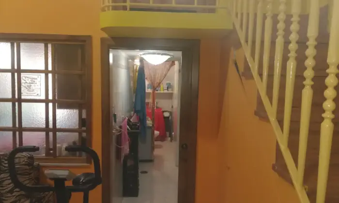 Rexer-Napoli-Bilocale-in-Affitto-in-piazza-margherita-BAGNO