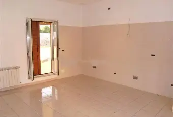 Rexer-Bolognano-CASA-INDIPENDENTE-A-PIANO-DORTA-CUCINA
