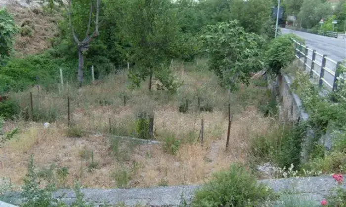 Rexer-Bolognano-CASA-INDIPENDENTE-A-PIANO-DORTA-ALTRO