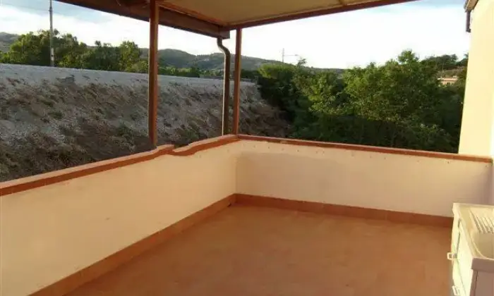 Rexer-Bolognano-CASA-INDIPENDENTE-A-PIANO-DORTA-ALTRO