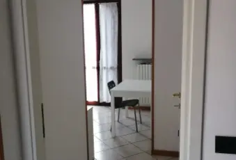 Rexer-Pavia-Nuovo-completamente-arredato-mobili-nuovi-con-box-CUCINA