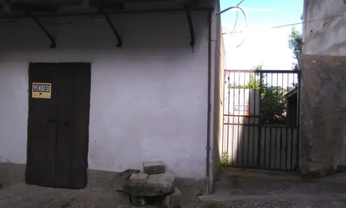 Rexer-Maierato-Maierato-Vibo-Valentia-Vendesi-terreno-edificabile-con-rustico-ALTRO