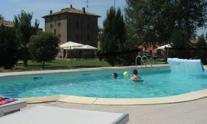 Rexer-Poggio-Renatico-Affitti-brevi-a-Poggio-Renatico-siamo-a-Coronella-ALTRO