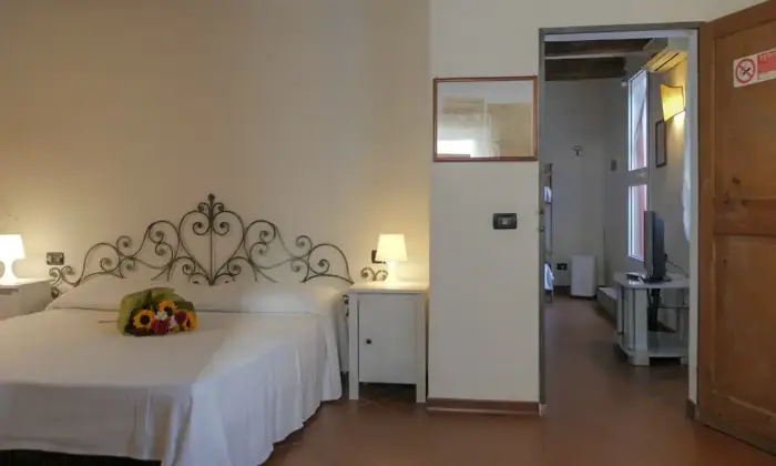 Rexer-Poggio-Renatico-Affitti-brevi-a-Poggio-Renatico-siamo-a-Coronella-CAMERA-DA-LETTO