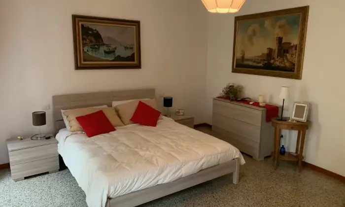 Rexer-Isola-del-Liri-Bilocale-ristrutturato-ed-arredato-CAMERA-DA-LETTO