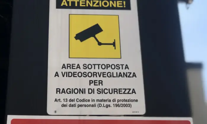 Rexer-Milano-MILANO-CENTRO-BOX-DOPPIO-mq-GARAGE
