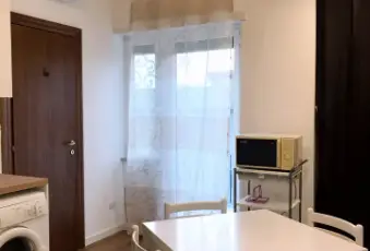 Rexer-Roma-Stanze-singole-a-minuti-a-piedi-dal-Gemelli-CUCINA