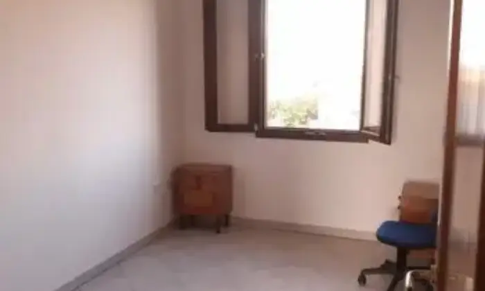 Rexer-Sassari-Casa-del-con-finiture-di-pregio-in-granito-sardo-CAMERA-DA-LETTO