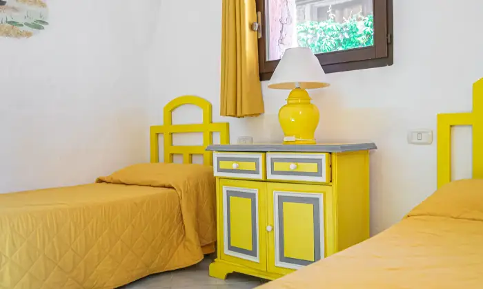 Rexer-Arzachena-Bellissimo-Appartamento-trilocale-a-Baja-Sardinia-CIN-ITBF-CAMERA-DA-LETTO