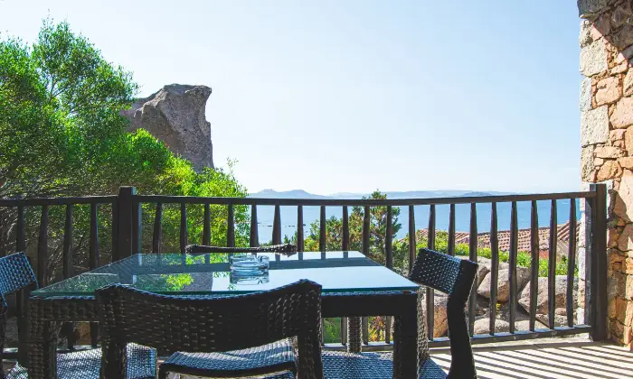 Rexer-Arzachena-Bellissimo-Appartamento-trilocale-a-Baja-Sardinia-CIN-ITBF-TERRAZZO
