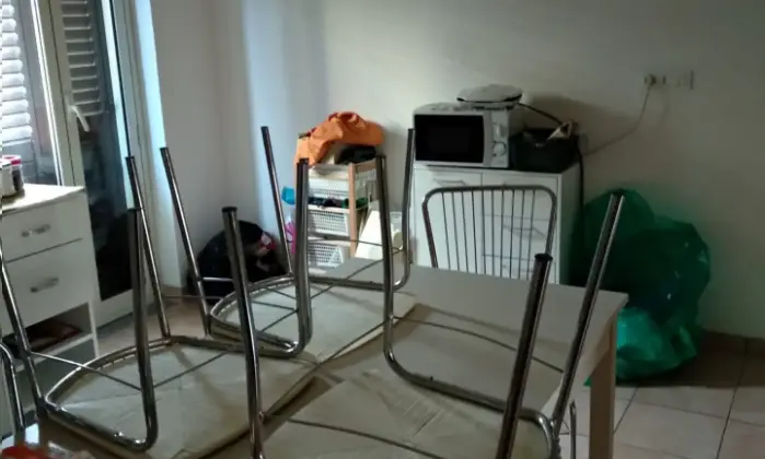 Rexer-Catanzaro-Tre-camere-disponibili-su-per-studenti-e-tirocinanti-CUCINA