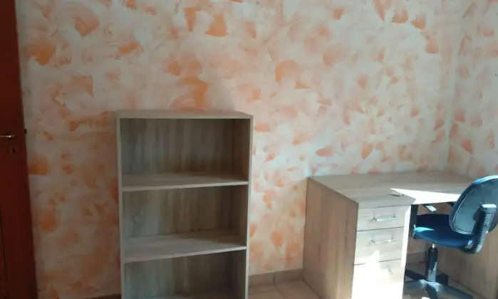 Rexer-Catanzaro-Tre-camere-disponibili-su-per-studenti-e-tirocinanti-CAMERA-DA-LETTO
