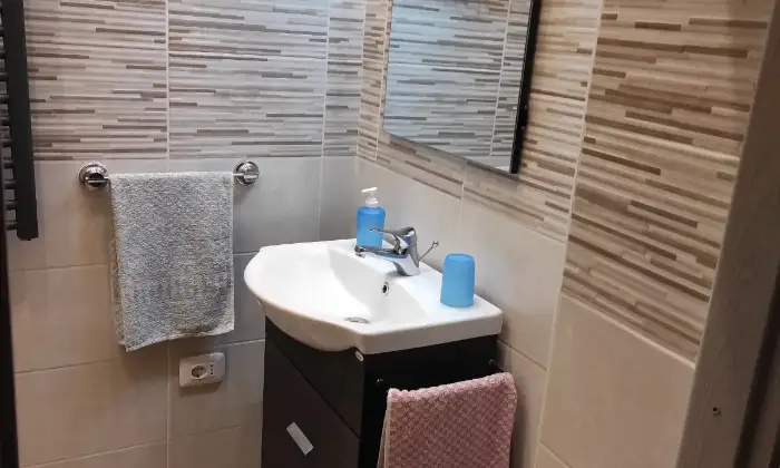 Rexer-Torino-Elegante-Monolocale-All-Inclusive-BAGNO