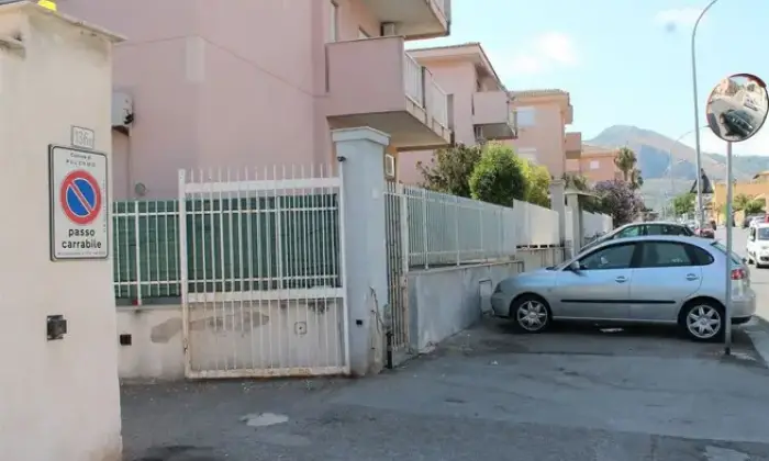 Rexer-Palermo-Garage-Posto-Auto-in-Vendita-in-Via-Galletti-a-Palermo-GARAGE