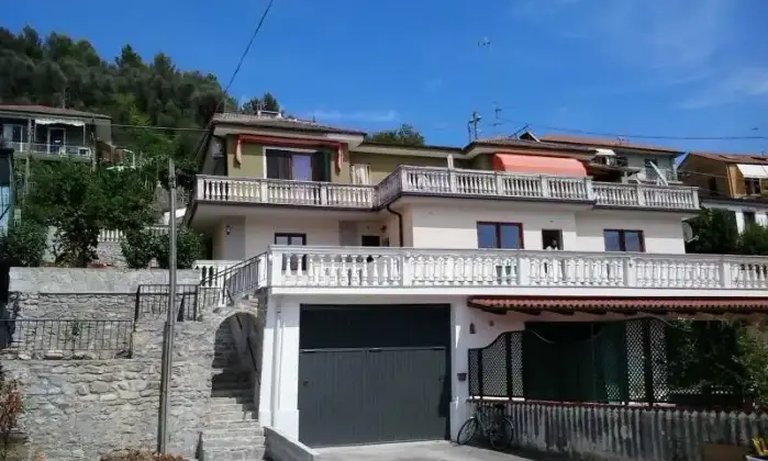 Rexer-Cervo-Appartamento-in-villa-ALTRO