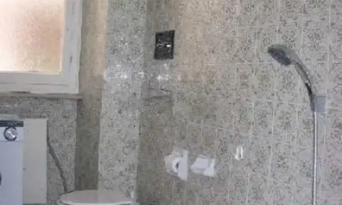 Rexer-Chiavari-Bilocale-arredato-BAGNO