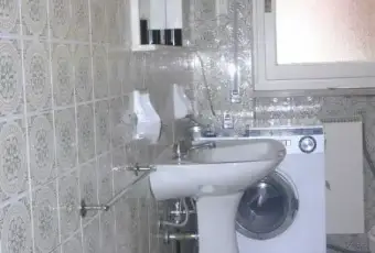 Rexer-Chiavari-Bilocale-arredato-BAGNO