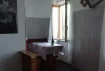 Rexer-Casasco-dIntelvi-Affitto-a-mese-Appartamento-con-meraviglio-terrazzo-SALONE