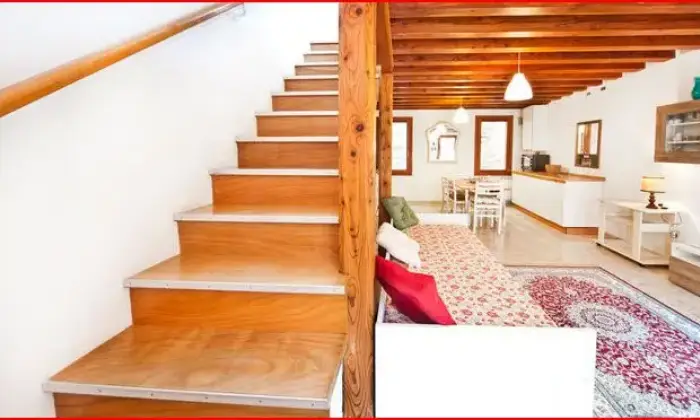 Rexer-Venezia-Appartamento-duplex-con-spazio-esterno-privato-SALONE
