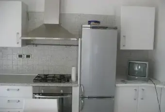 Rexer-Verona-Bilocale-in-zona-tranquilla-a-Verona-CUCINA