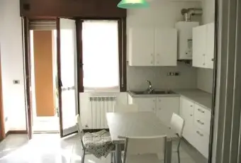 Rexer-Verona-Bilocale-in-zona-tranquilla-a-Verona-CUCINA