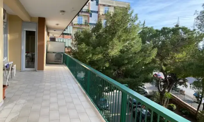 Rexer-Bari-Lussuoso-appartamento-con-due-ingressi-TERRAZZO