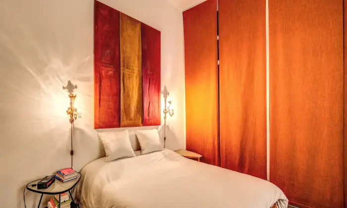Rexer-Roma-Accogliente-Appartamento-in-affitto-Via-Natale-del-Grande-CAMERA-DA-LETTO