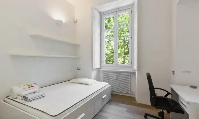 Rexer-Torino-Stanza-singola-in-appartamento-in-centro-completamente-ristrutturato-CAMERA-DA-LETTO