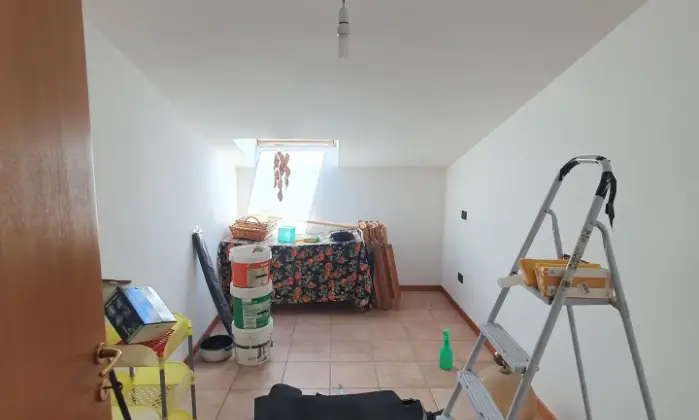 Rexer-Alba-Adriatica-Palazzina-vicino-al-mare-CAMERA-DA-LETTO