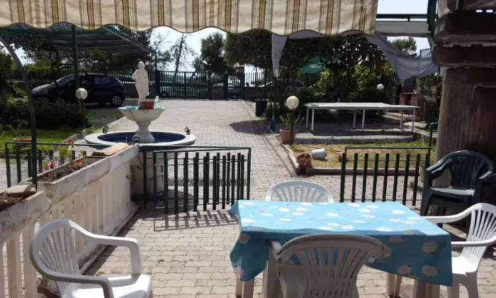 Rexer-Mascali-Appartamento-completamente-arredato-molto-elegante-immerso-nel-verde-a-pochi-km-dallaeroporto-di-Catania-e-da-taormina-SALONE