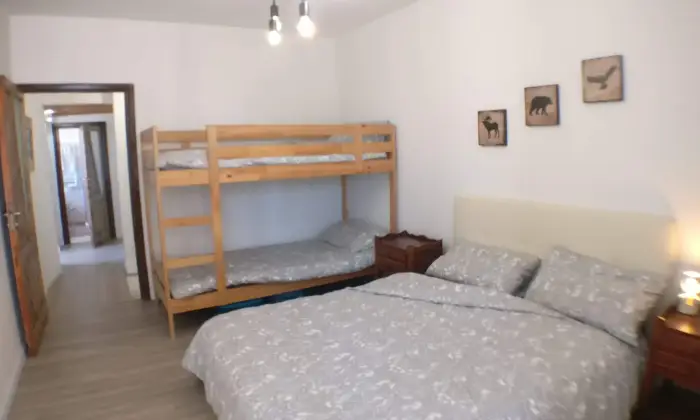 Rexer-Bojano-Casa-camere-da-letto-bagni-arredata-CAMERA-DA-LETTO