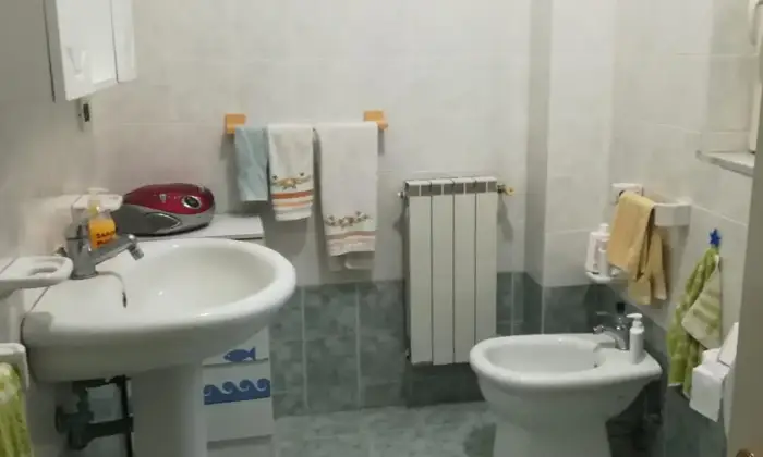 Rexer-Catania-Cedesi-stanze-a-donne-CAMERA-DA-LETTO