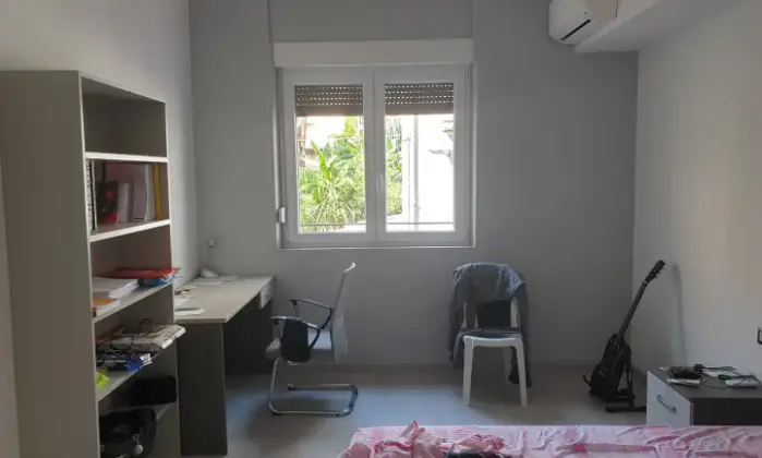 Rexer-Catania-Posto-letto-stanza-singola-CAMERA-DA-LETTO