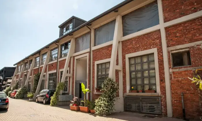 Rexer-Milano-In-Via-Mecenate-al-civico-bellissimo-Loft-da-utilizzare-come-Show-Room-o-Ufficio-di-rappresentanza-ALTRO