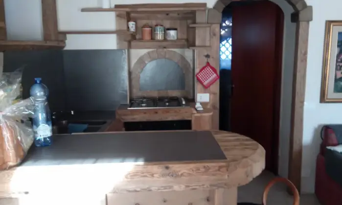 Rexer-Asiago-Appartamento-nuovissimo-semicentrale-Asiago-Cucina