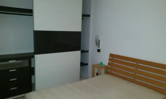 Rexer-Roma-Appartamento-in-Villino-depoca-CAMERA-DA-LETTO