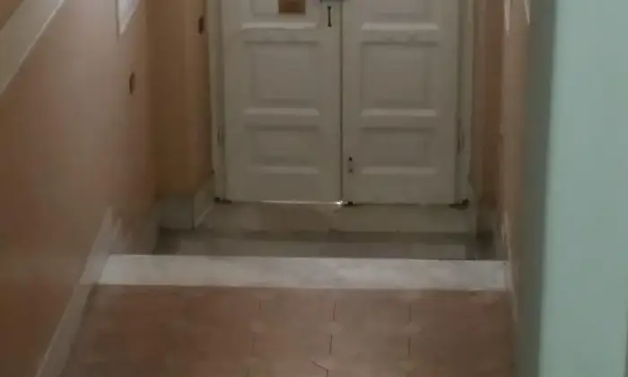 Rexer-Roma-Appartamento-in-Villino-depoca-Varie