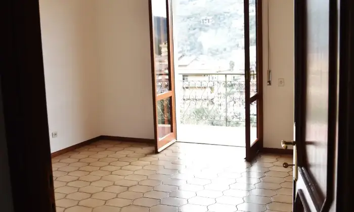 Rexer-Priverno-Priverno-appartamento-al-piano-in-bifamiliare-SALONE